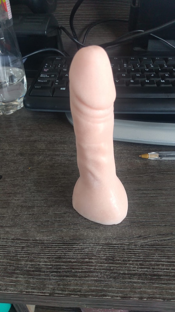 DILDO MINI CON VENTOSA REALISTA 13CM